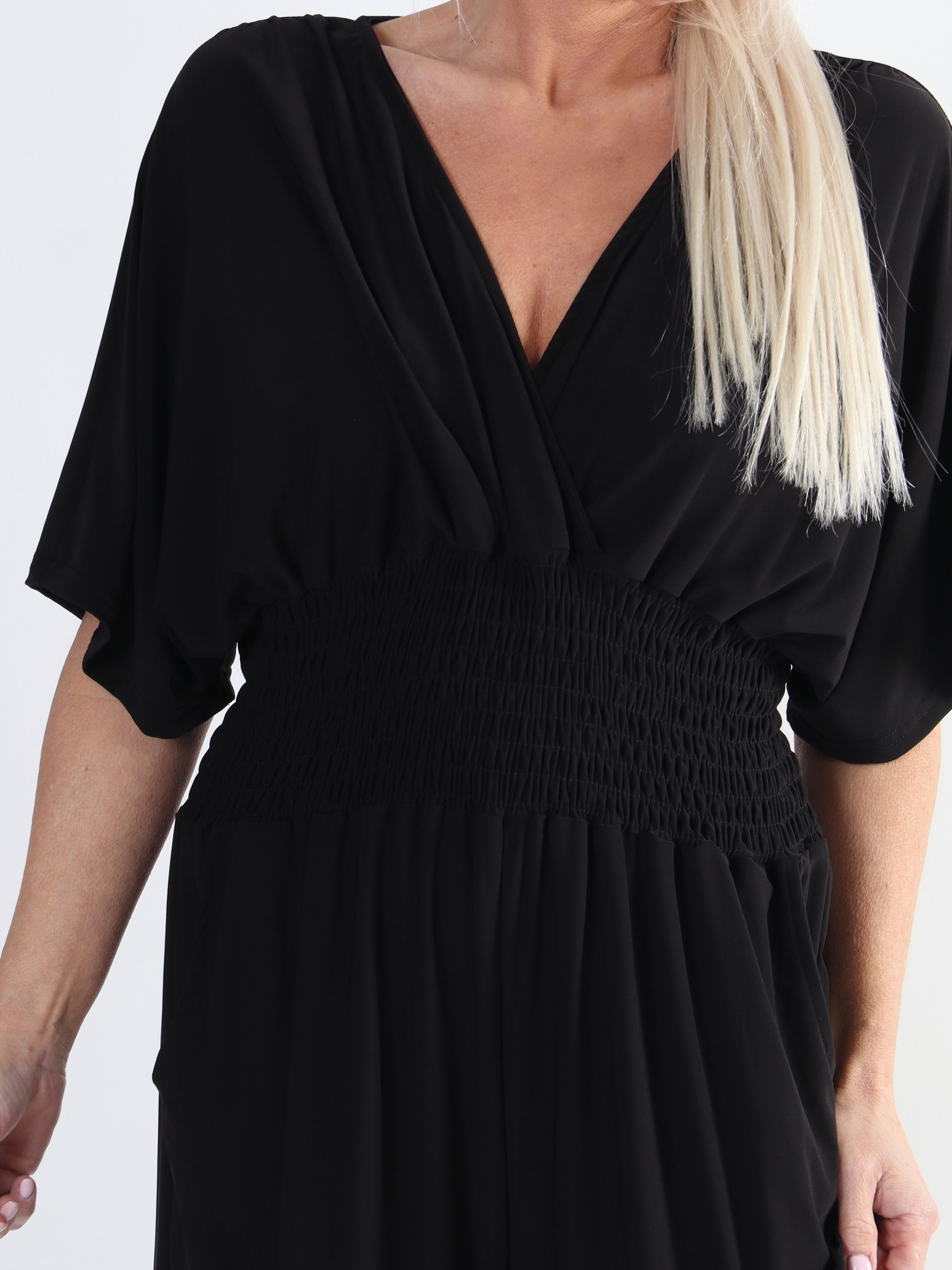 Pams Plain Jumpsuit - Elastisk ensfarvet plus size buksedragt